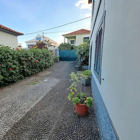 Chale - View Country house Funchal (Madeira)