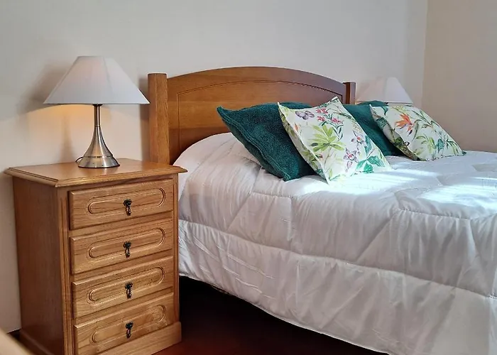 Chale - View * Φουνκάλ